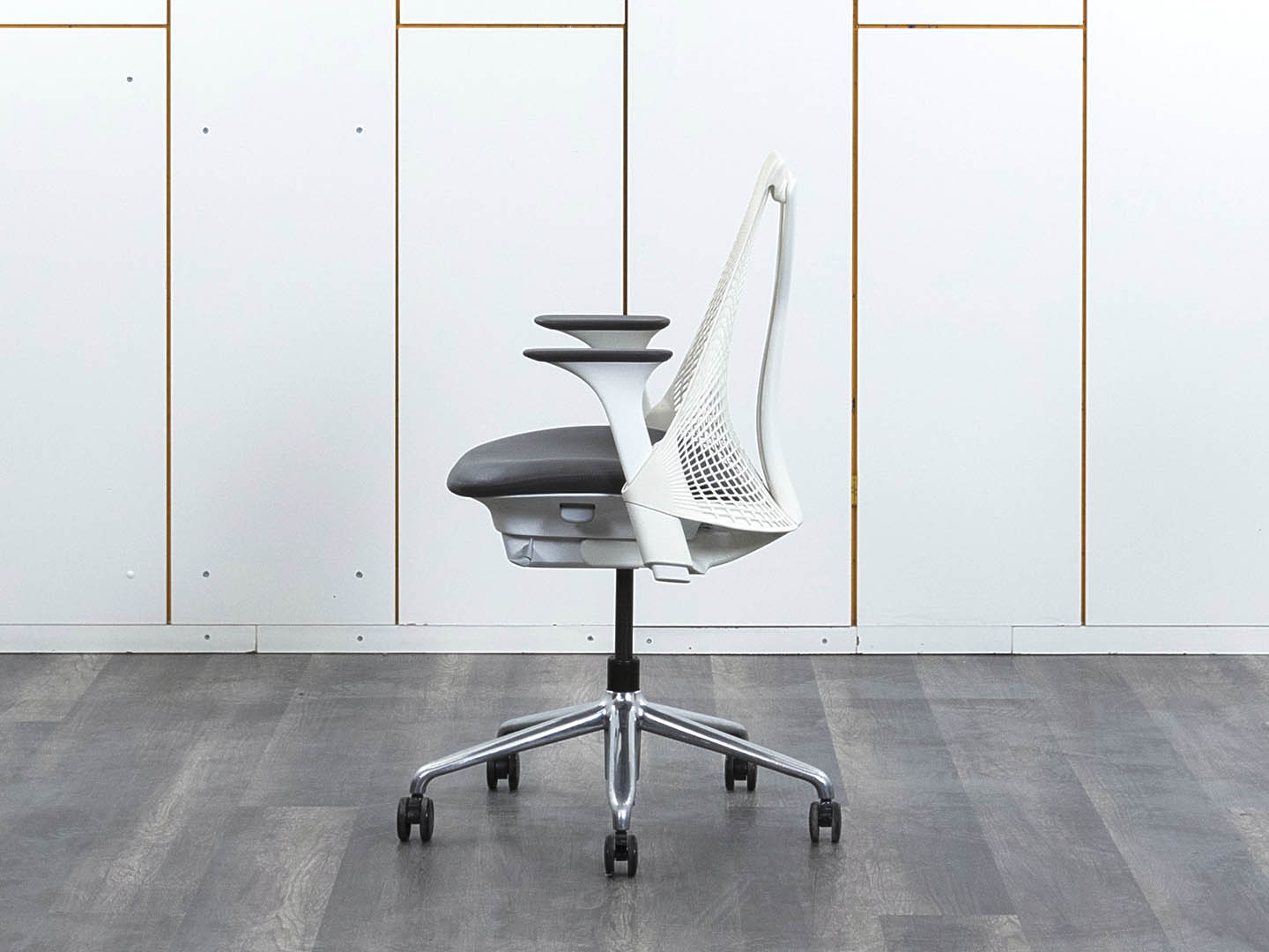 Кресло herman miller sayl